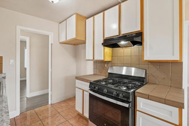 957 Oakwood Avenue, Vallejo CA: https://media.crmls.org/mediaz/49741e87-1639-4c71-8ebd-0552a588c72b.jpg