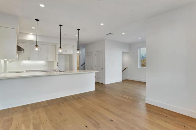 1101 Juana Court, Palo Alto CA: https://media.crmls.org/mediaz/49751ab5-9541-4468-8edc-c89749430932.jpg