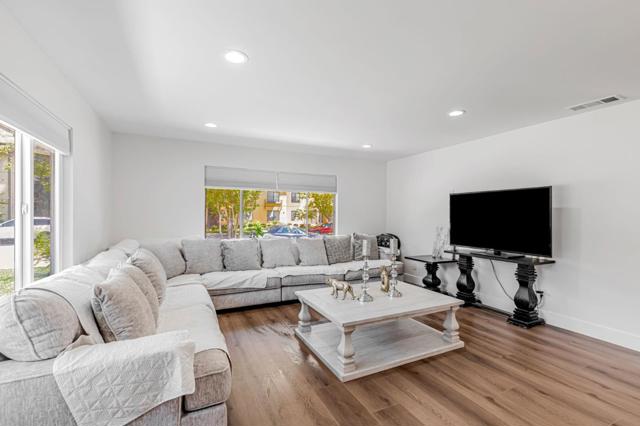 700 Eschenburg Drive, Gilroy CA: https://media.crmls.org/mediaz/497593cc-7ac2-4882-a875-416789136f40.jpg
