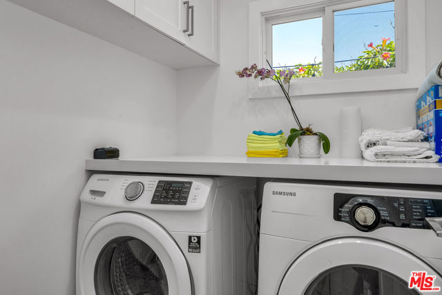 Image 39 of 43 For 2620 Grand Canal