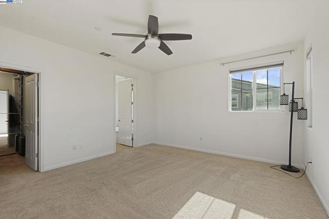 1025 S Fowler Ln, Mountain House CA: https://media.crmls.org/mediaz/4976fa78-489b-4d75-a2bd-c28cb0b645ae.jpg