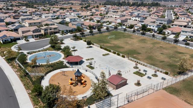 Detail Gallery Image 42 of 46 For 30674 Nature Rd, Murrieta,  CA 92563 - 4 Beds | 2/1 Baths