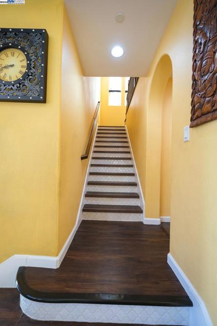 3252 Carpenter Way, San Ramon CA: https://media.crmls.org/mediaz/49783f0b-0171-4255-a4fb-a788905ce769.jpg