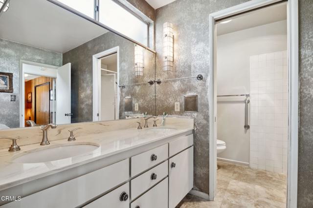 262 Crestwood Avenue, Ventura CA: https://media.crmls.org/mediaz/4978504c-a06e-4328-b66c-d49b877ce58f.jpg