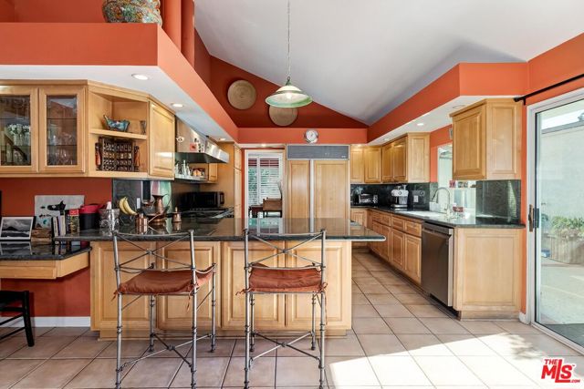 Drew Fenton | 17173 Avenida De Santa Ynez Pacific Palisades CA | MLS: 7500114 Drew Fenton | 17173 Avenida De Santa Ynez Pacific Palisades CA | MLS: 7500114