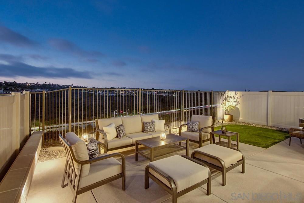 797 Mateo St. #1