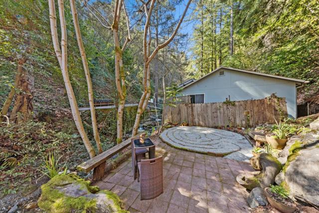 19495 Beardsley Road, Los Gatos CA: https://media.crmls.org/mediaz/4979abe3-95cf-4475-91e6-e0347836f2c2.jpg
