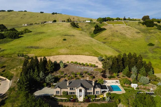 9540 Via Del Oro, Gilroy CA: https://media.crmls.org/mediaz/497b64f4-0633-45f4-8ee9-9131635249ee.jpg