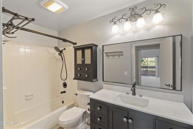 3306 Darby Street, Simi Valley CA: https://media.crmls.org/mediaz/497bdca3-c970-44b5-98b1-69961a7b8fa6.jpg