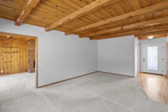 Detail Gallery Image 3 of 15 For 11765 Holmes St, Yucaipa,  CA 92399 - 3 Beds | 2 Baths