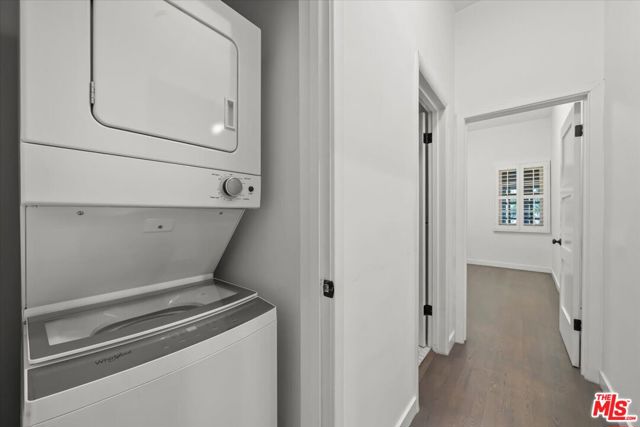 1218 N La Cienega Boulevard, West Hollywood CA: https://media.crmls.org/mediaz/497cc64e-0681-4f81-b103-401afdd45e09.jpg