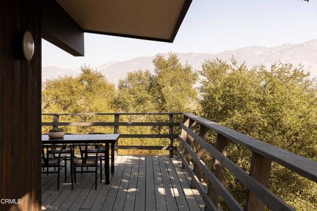 945 Linda Vista Avenue, Pasadena CA: https://media.crmls.org/mediaz/497d3595-63ea-405c-9c34-472e75328dde.jpg
