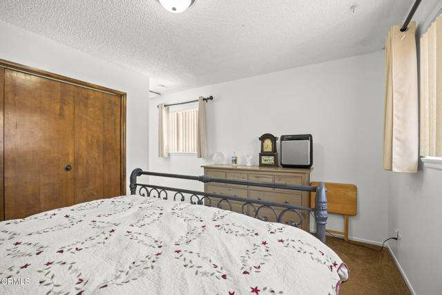 1213 Doris Avenue, Oxnard CA: https://media.crmls.org/mediaz/497ee64e-52f8-4066-9d93-8c4178ae70cf.jpg