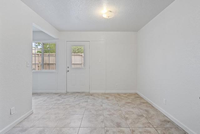 918 Acosta Plaza, Salinas CA: https://media.crmls.org/mediaz/497ef9a0-71f7-4fcc-933c-c0d18993985a.jpg