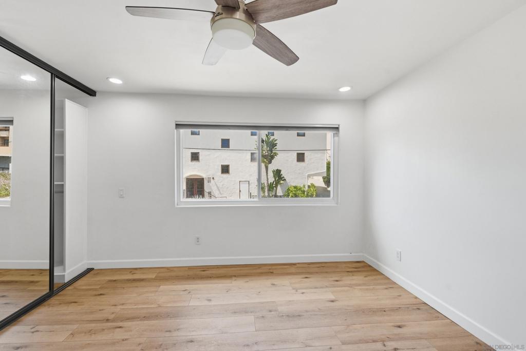 1092 Fresno St - photo 14