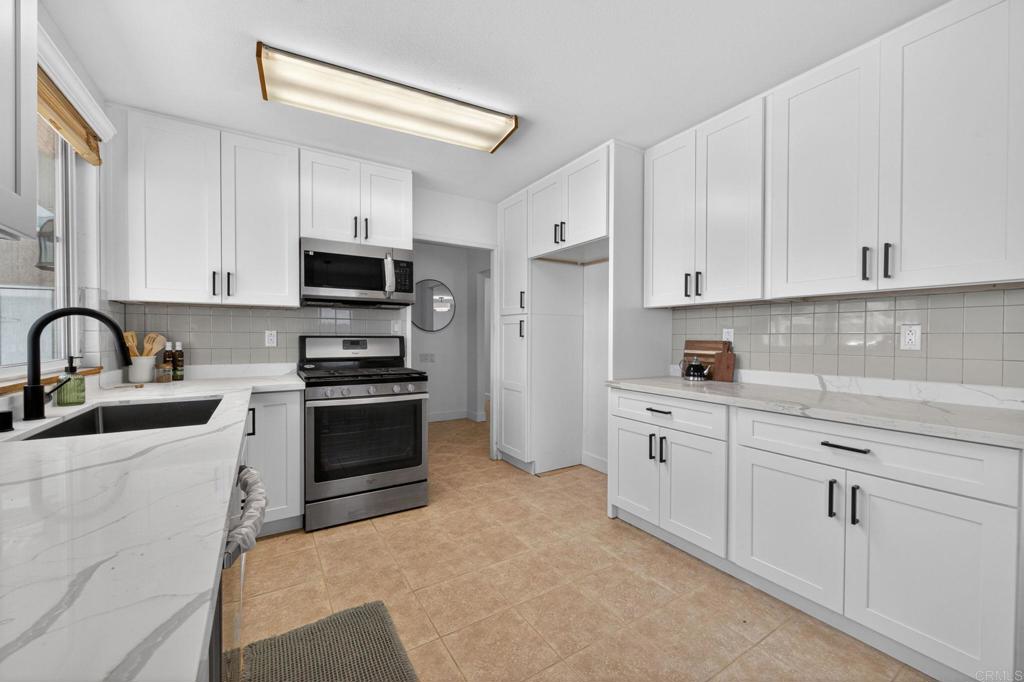 13010 Neddick Avenue - photo 5