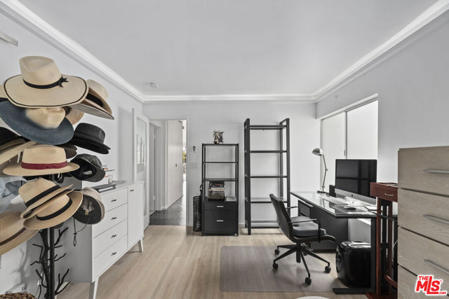 520 Strand Street, Santa Monica CA: https://media.crmls.org/mediaz/498053fd-9c0e-425b-b7a8-52237f7a73af.jpg