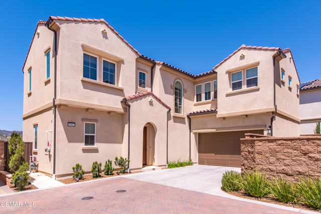 20843 Acorn Circle, Porter Ranch CA: https://media.crmls.org/mediaz/4982817e-0c30-458d-bdee-b6e46ad0acba.jpg