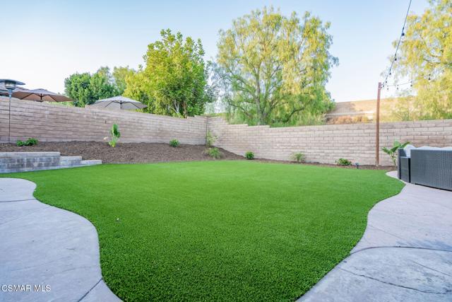 4260 Crabapple Court, Moorpark CA: https://media.crmls.org/mediaz/4982848e-a9bf-4f81-9474-71f5ccc42d34.jpg
