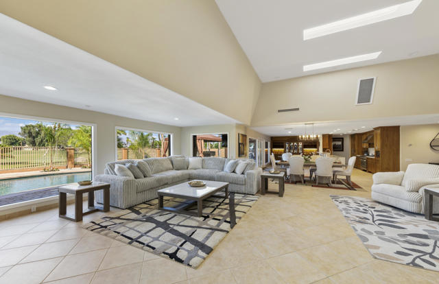 79100 Montego Bay Drive, Bermuda Dunes CA: https://media.crmls.org/mediaz/4982f516-b8d6-407c-a72f-ee673cf7904b.jpg