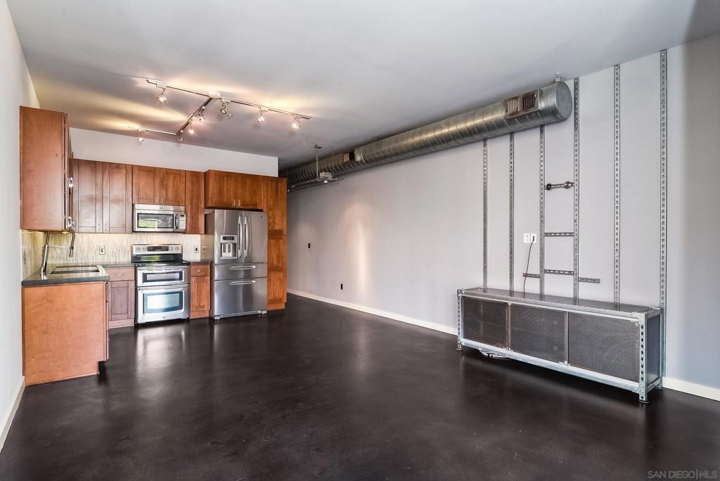 777 6Th Ave #209