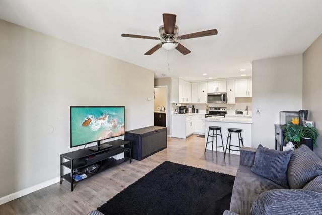 Detail Gallery Image 3 of 30 For 745 E Bradley Ave #54,  El Cajon,  CA 92021 - 1 Beds | 1 Baths