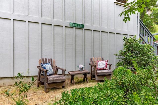 19140 Laurel Drive, Los Gatos CA: https://media.crmls.org/mediaz/49864a9a-b86b-4e64-a472-0b019ef5bcf3.jpg