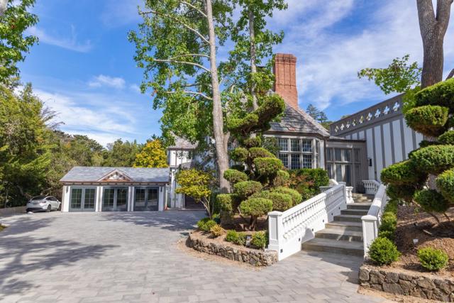85 Fagan Drive, Hillsborough CA: https://media.crmls.org/mediaz/49877920-a7d0-4322-a325-407dd0264c82.jpg