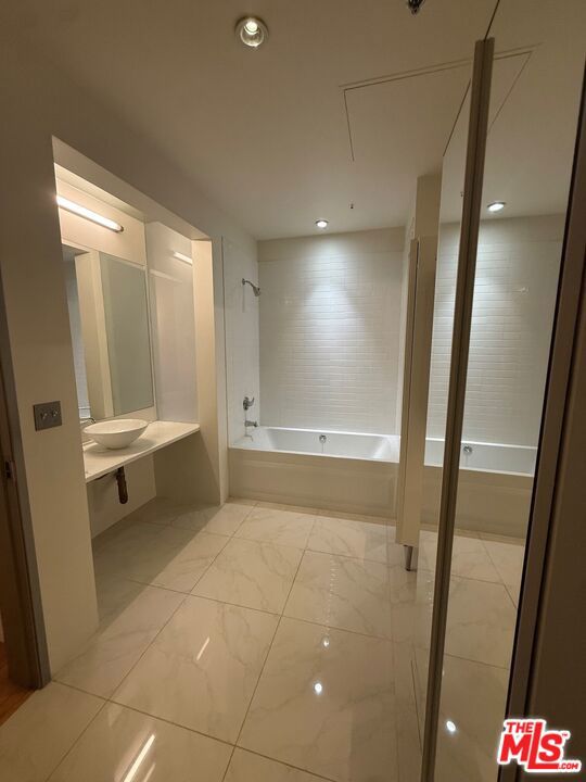 MLS #26861095 image #9