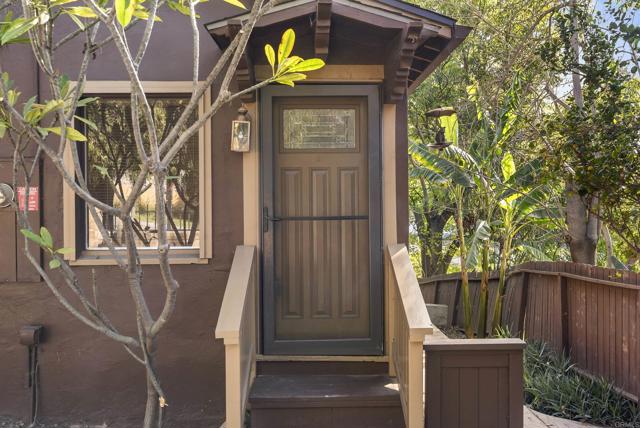 Detail Gallery Image 2 of 38 For 3455 Landis St, San Diego,  CA 92104 - 2 Beds | 1 Baths