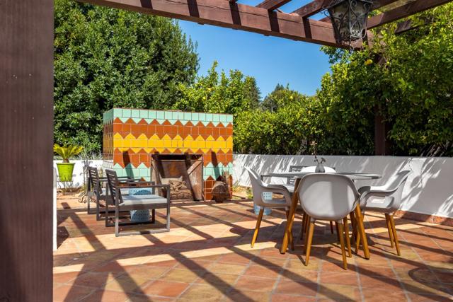 3625 N Main Street, Soquel CA: https://media.crmls.org/mediaz/498a319c-7c03-4f9d-a5ed-ff69b8e116d1.jpg