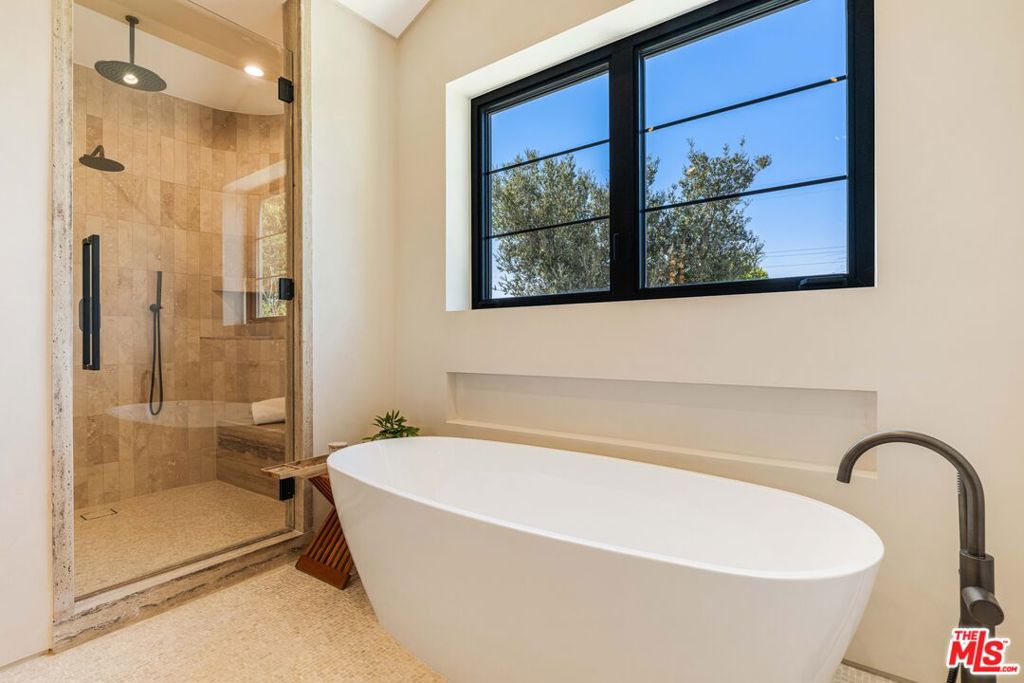 MLS #26986151 image #16