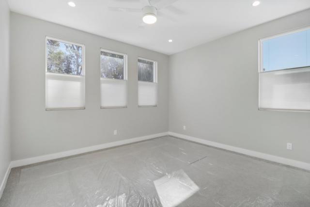 2954 Copley Ave, San Diego CA: https://media.crmls.org/mediaz/498bb24e-c849-4e8b-8c90-846375917989.jpg