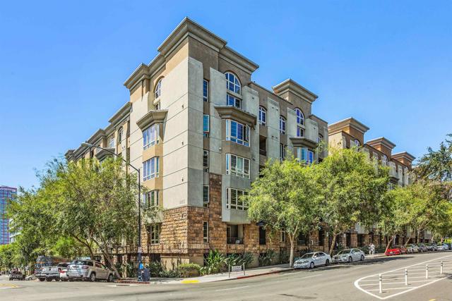 Detail Gallery Image 2 of 45 For 1465 C St. #3514,  San Diego,  CA 92101 - 2 Beds | 2 Baths