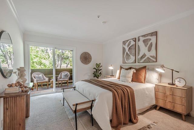 4016 Farm Hill Boulevard, Redwood City CA: https://media.crmls.org/mediaz/498d7c2f-03eb-4fa9-98d1-1d17ca1435bd.jpg
