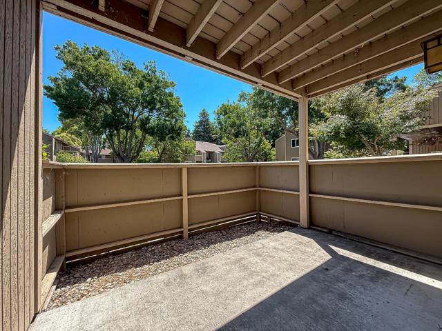 3388 Red Cedar Terrace, Fremont CA: https://media.crmls.org/mediaz/498dc1a0-40f2-4257-87b7-97d075e90aed.jpg