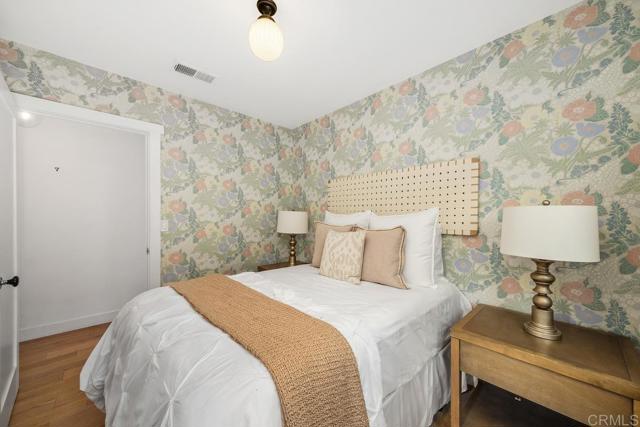 1400 Angelus Avenue, Los Angeles CA: https://media.crmls.org/mediaz/498e6d07-e45c-48ca-9952-73e33a474cf1.jpg