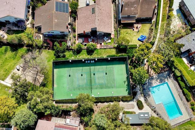 17240 Cuvee Ct, Poway CA: https://media.crmls.org/mediaz/498eddc0-a384-494d-a58e-effe949f6584.jpg