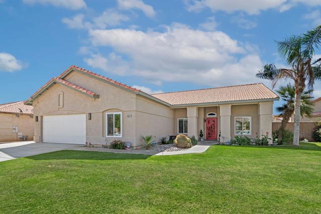 69547 Northhampton Avenue, Cathedral City CA: https://media.crmls.org/mediaz/498ee824-7135-4cc9-a642-f01f437411b7.jpg