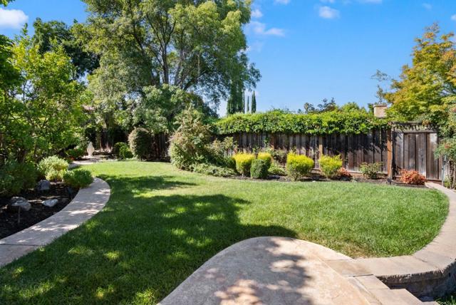 230 Westchester Drive, Los Gatos CA: https://media.crmls.org/mediaz/498f9c47-a0e0-49a2-941a-c685f60263f3.jpg