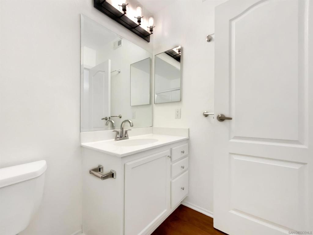 12059 Alta Carmel Ct - photo 20