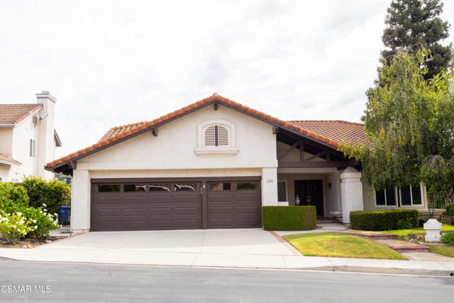 3154 Provence Place, Thousand Oaks CA: https://media.crmls.org/mediaz/49902bc8-3312-4c96-a001-dc32ad67f779.jpg
