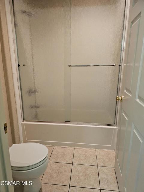5616 Etiwanda Avenue, Tarzana CA: https://media.crmls.org/mediaz/49904f7a-0b10-4716-8169-56a6dbb249d5.jpg