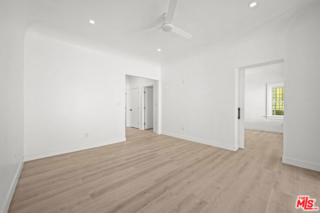 1246 North Formosa Avenue photo 6