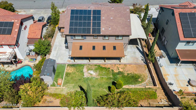 42333 Highland Court, Lancaster CA: https://media.crmls.org/mediaz/49926e1a-fb49-402f-8e0c-7b4e3dad552a.jpg