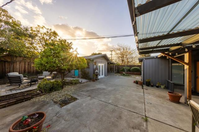 2711 Aida Avenue, San Jose CA: https://media.crmls.org/mediaz/4992868c-c56b-4f8d-8557-de21bdc69a6a.jpg