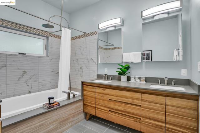 580 Chetwood St., Oakland CA: https://media.crmls.org/mediaz/49932887-adb3-4dd0-8043-c2c3ddc436c2.jpg