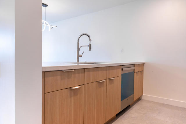 1400 E Palm Canyon Drive, Palm Springs CA: https://media.crmls.org/mediaz/4993f6bb-6344-470c-a98c-4d3250570cf8.jpg