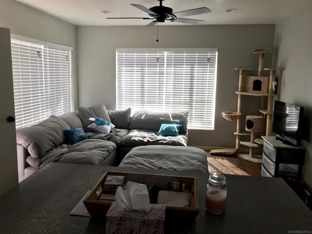4209 15 49th St., San Diego CA: https://media.crmls.org/mediaz/4993f830-f99b-4685-8510-278f752d7bd5.jpg