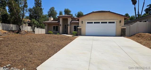 11989 Raceway Lane, Lakeside CA: https://media.crmls.org/mediaz/49962040-4ca5-4c31-aef9-d49938f41deb.jpg
